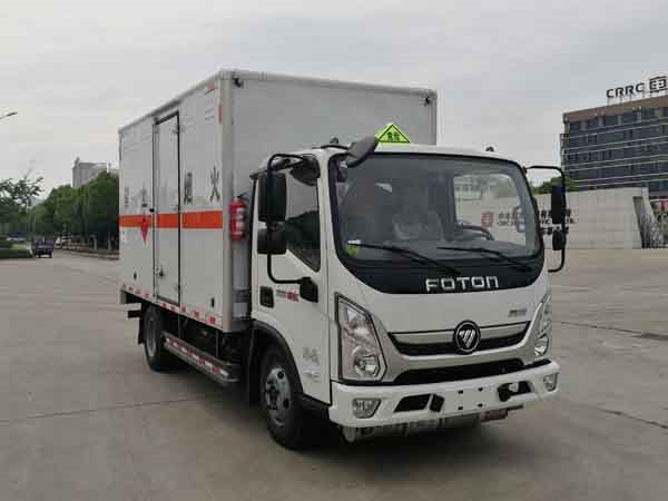 CSC5048XRQB6型易燃?xì)怏w廂式運輸車